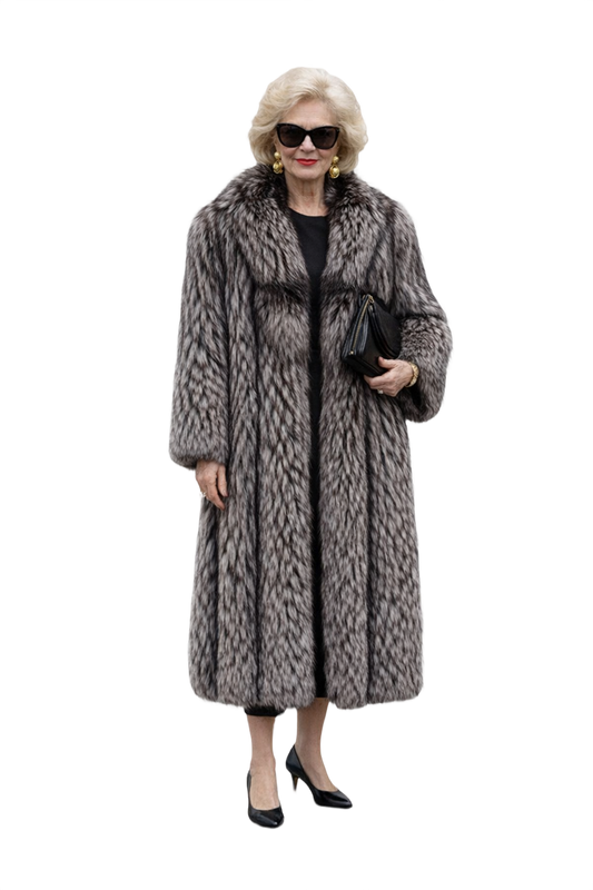 1980s Charcoal Grey Fur Coat - Model