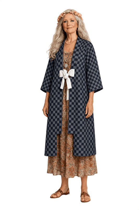 1970s Navy Blue Cotton Blend Kimono - Model