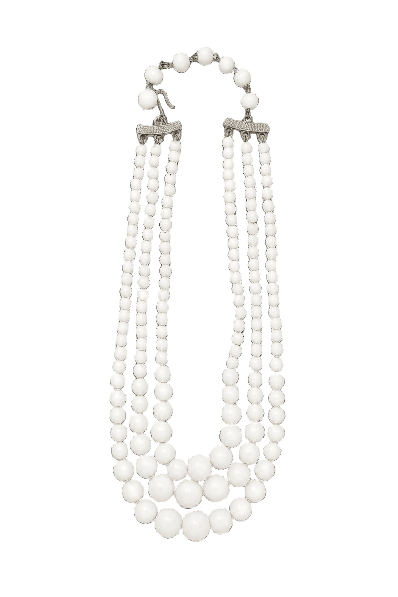 1950s White Plastic Necklace - Front View