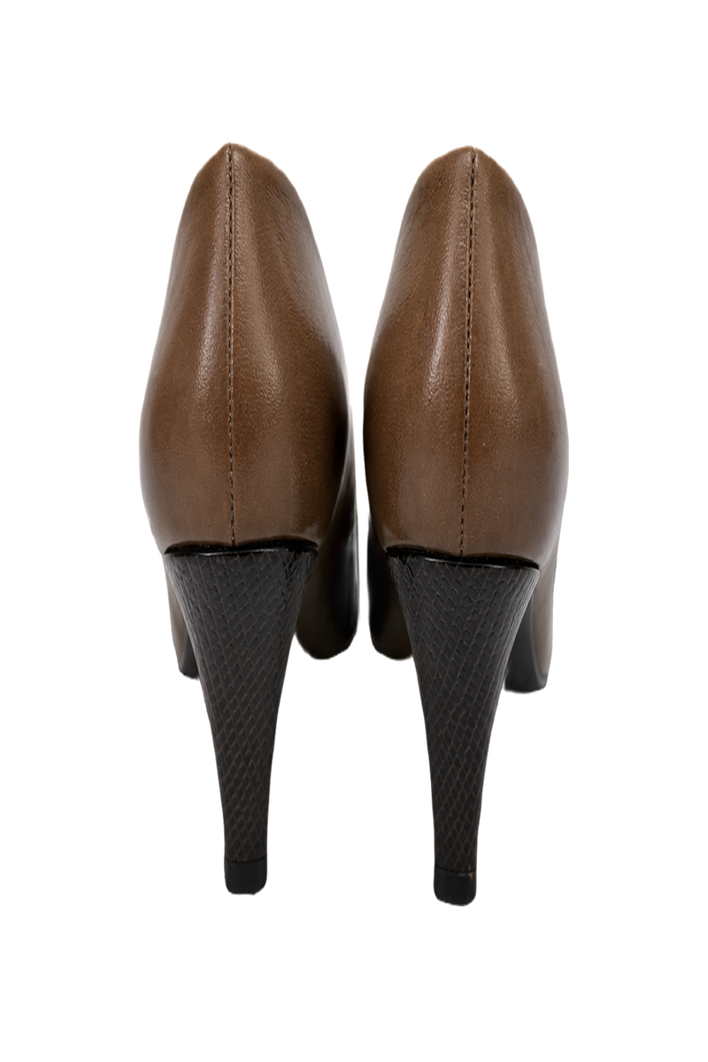 1980s Brown Leather Shoes - Back View