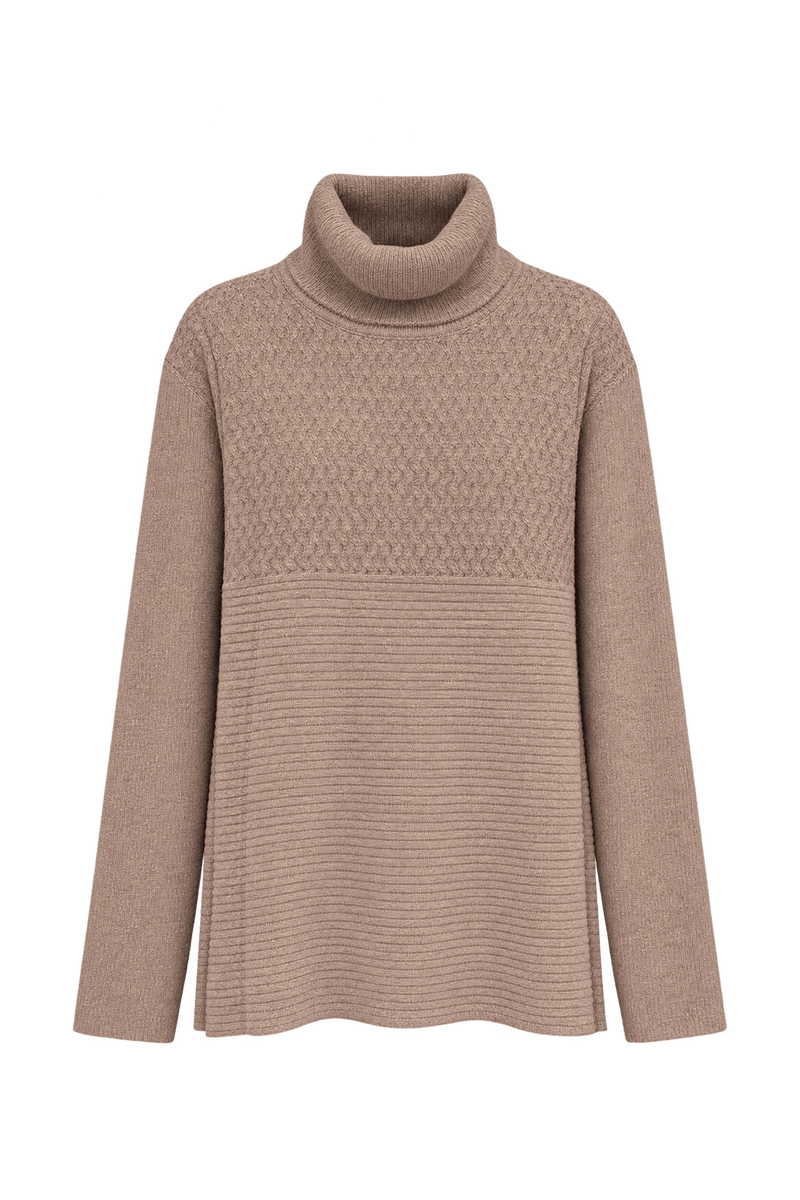 1990s Dusty Beige Pink Knitted Yarn Sweater - Front View