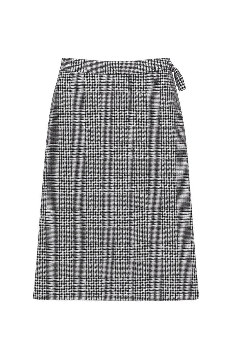 1970s Black and White Woven Skirt - Front View